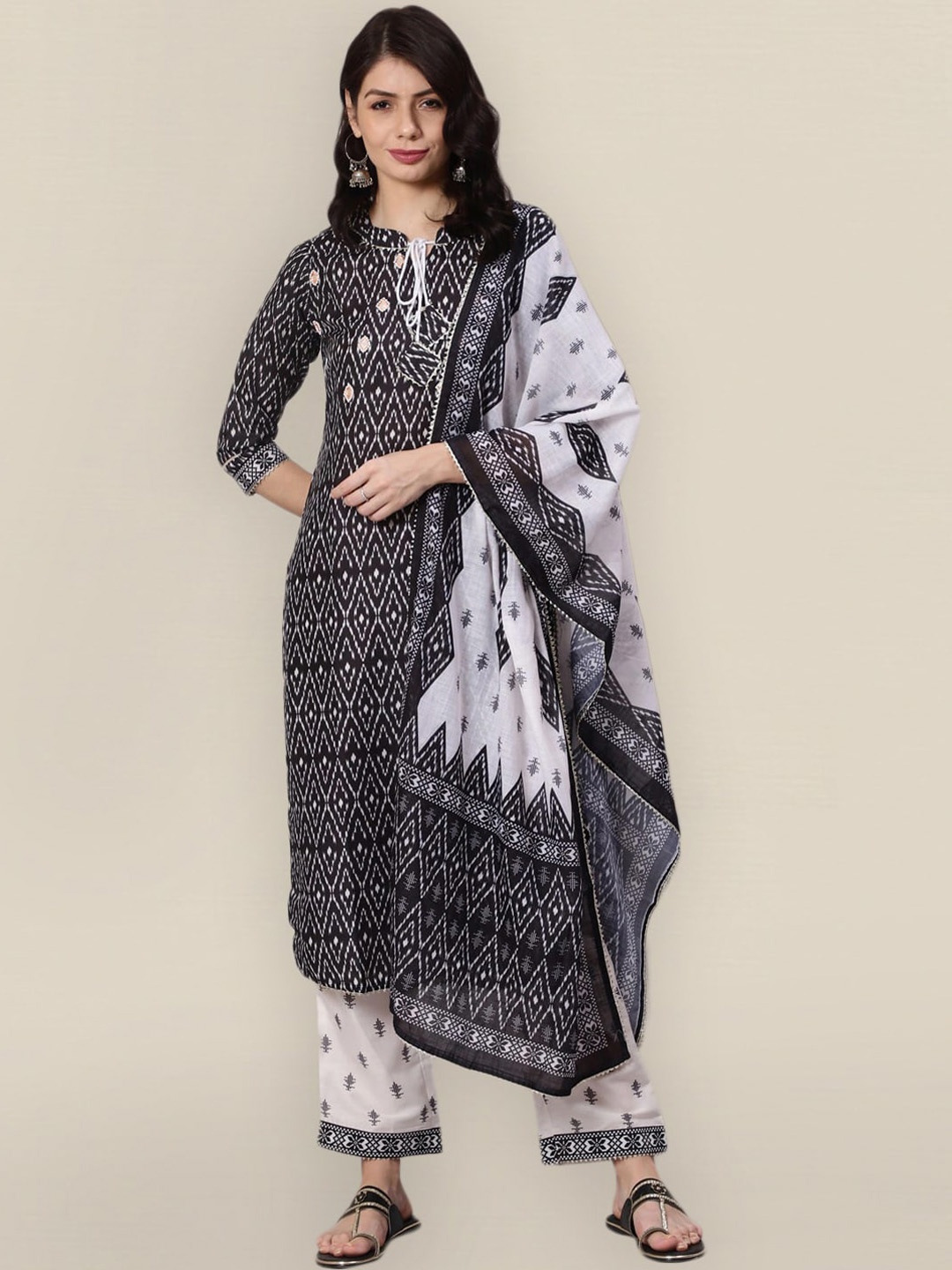 

Sangria Women Black Ethnic Motifs Printed Kurta with Palazzos & Dupatta