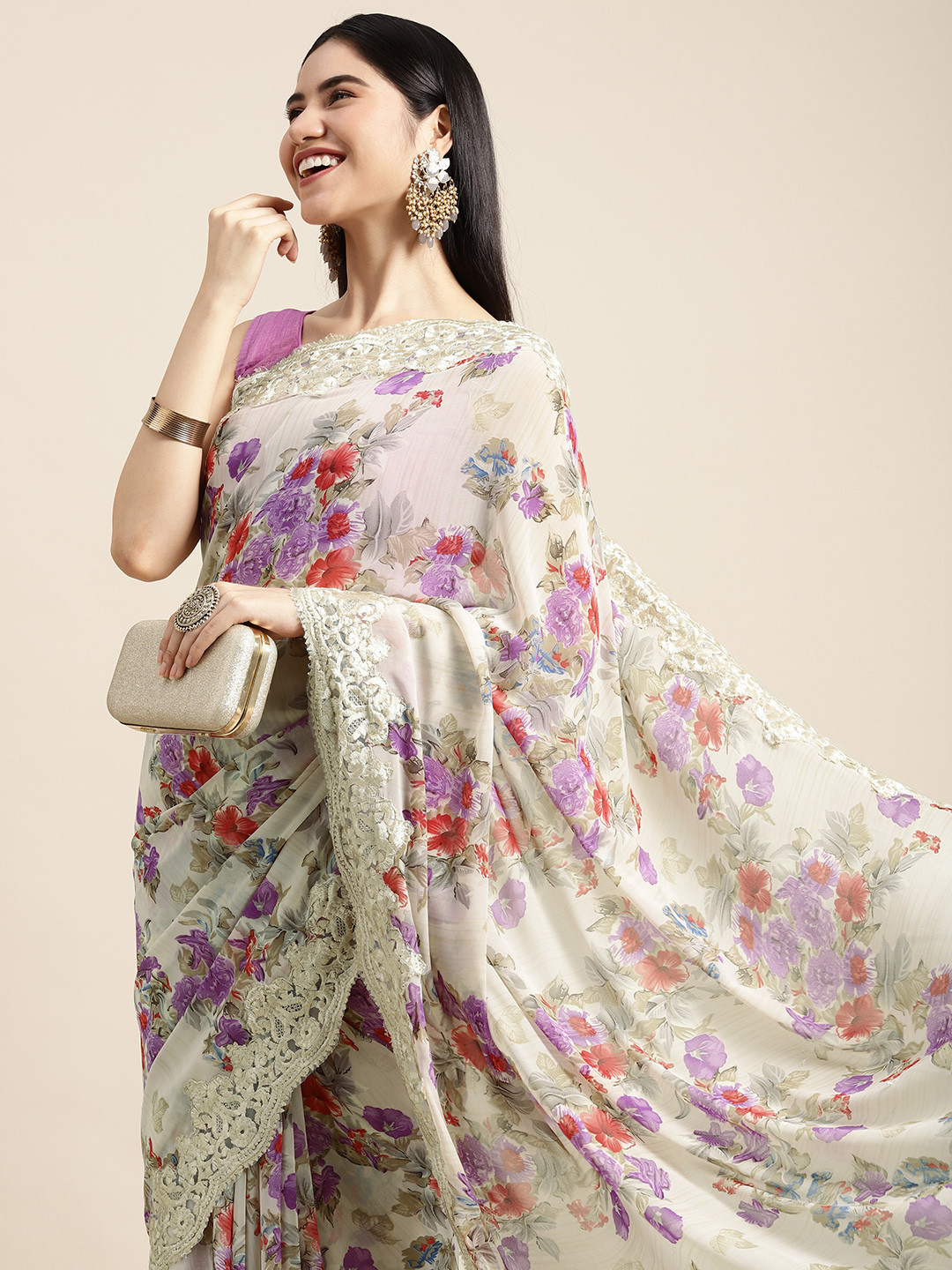 

SANGAM PRINTS Off White & Purple Floral Printed Embroidered Detail Saree