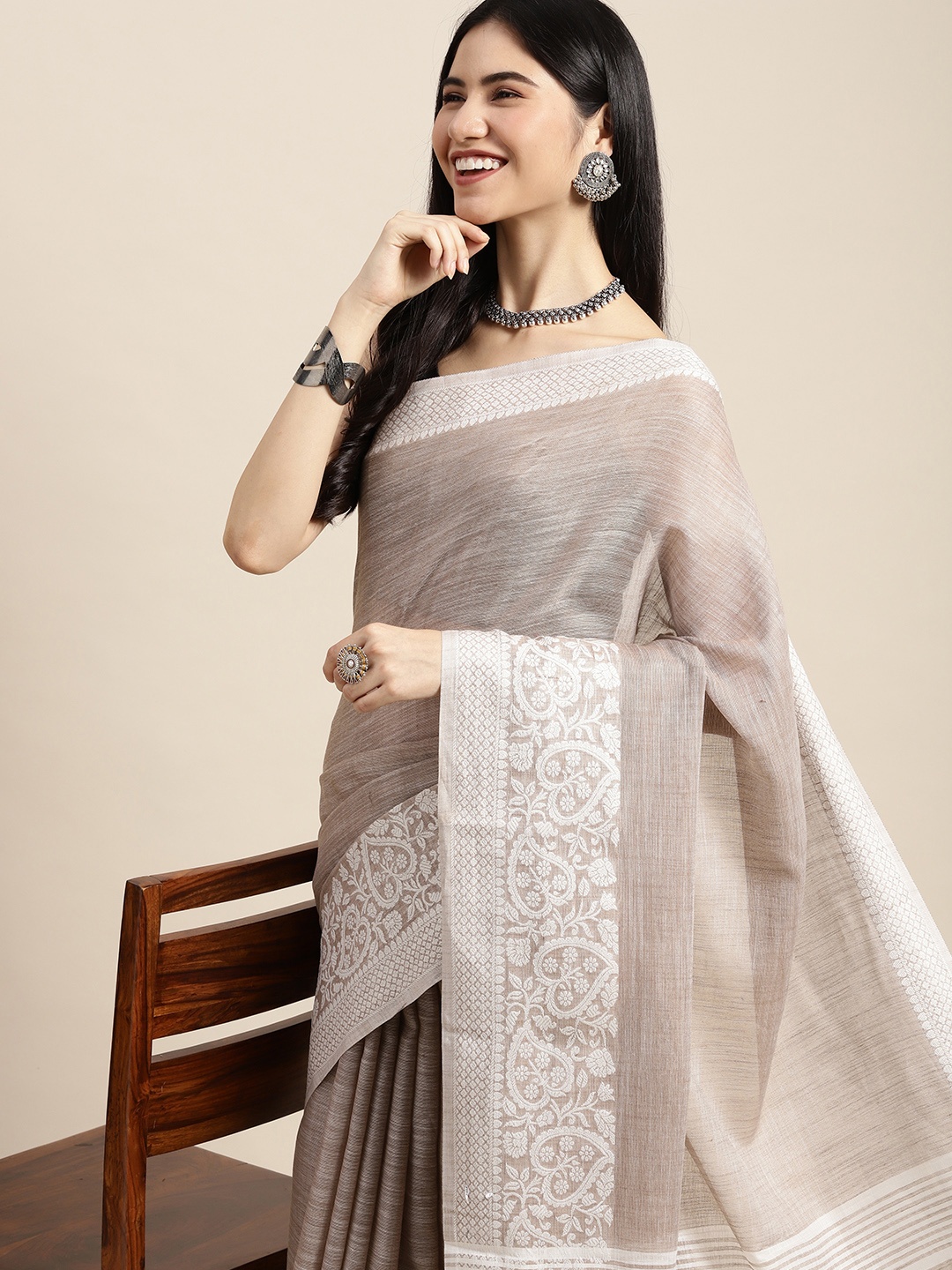 

SANGAM PRINTS Beige Embroidered Linen Blend Saree