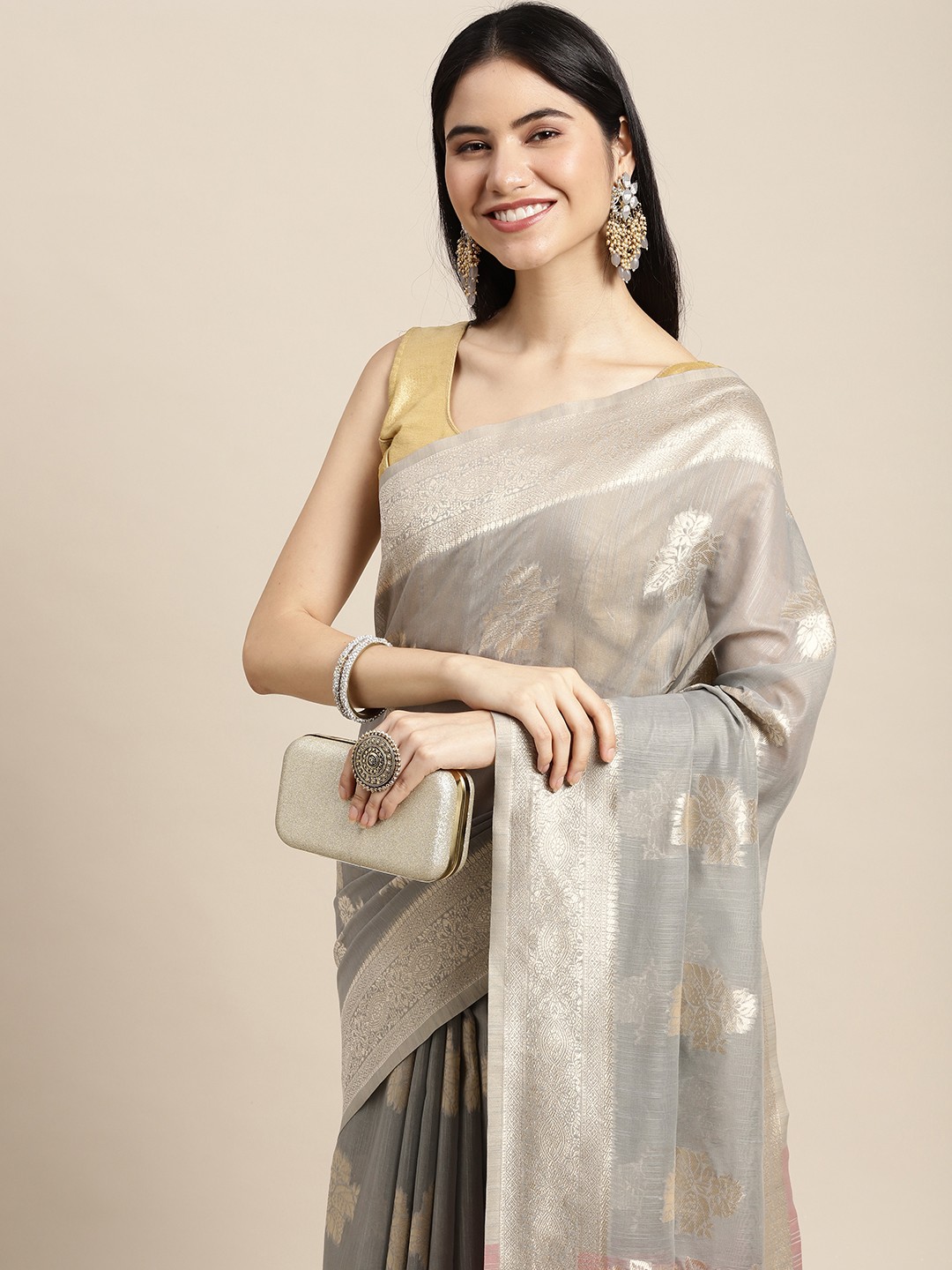

SANGAM PRINTS Grey & Silver-Toned Ethnic Motifs Woven Design Saree