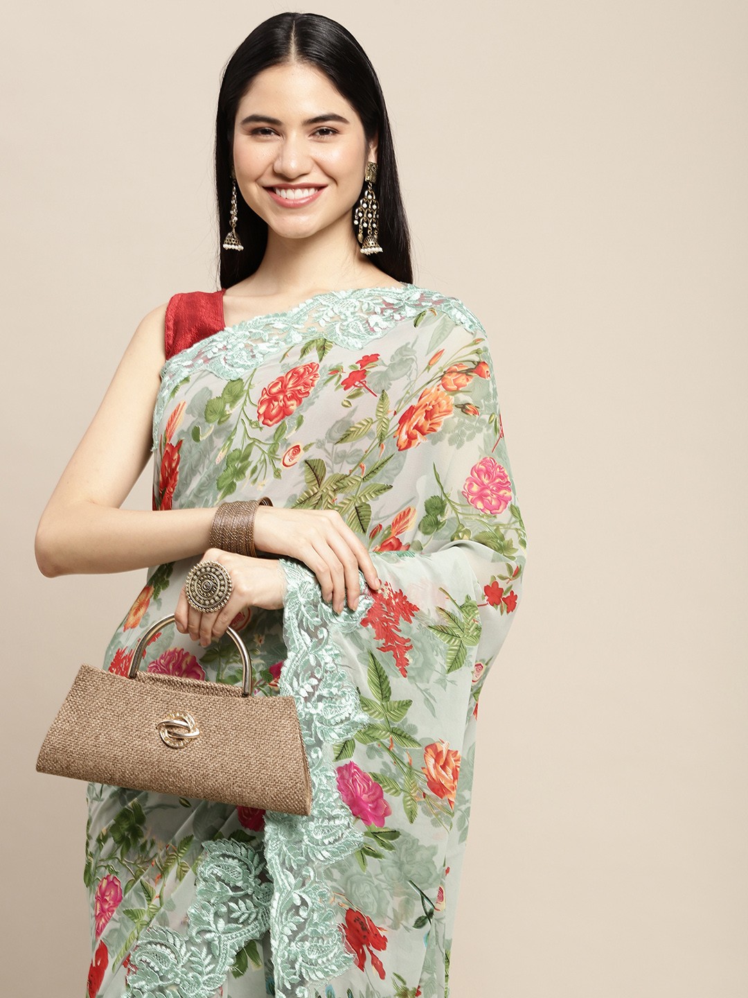 

SANGAM PRINTS Green & Red Floral Printed Embroidered Detail Saree