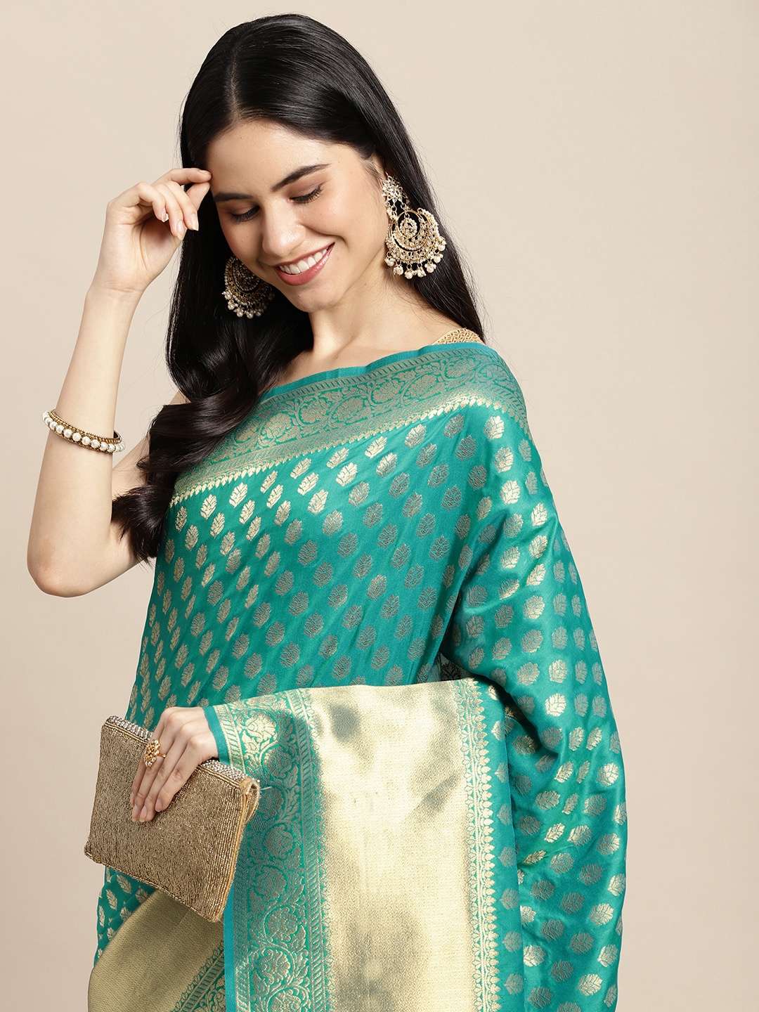 

SANGAM PRINTS Sea Green & Gold-Toned Ethnic Motifs Woven Design Silk Blend Saree