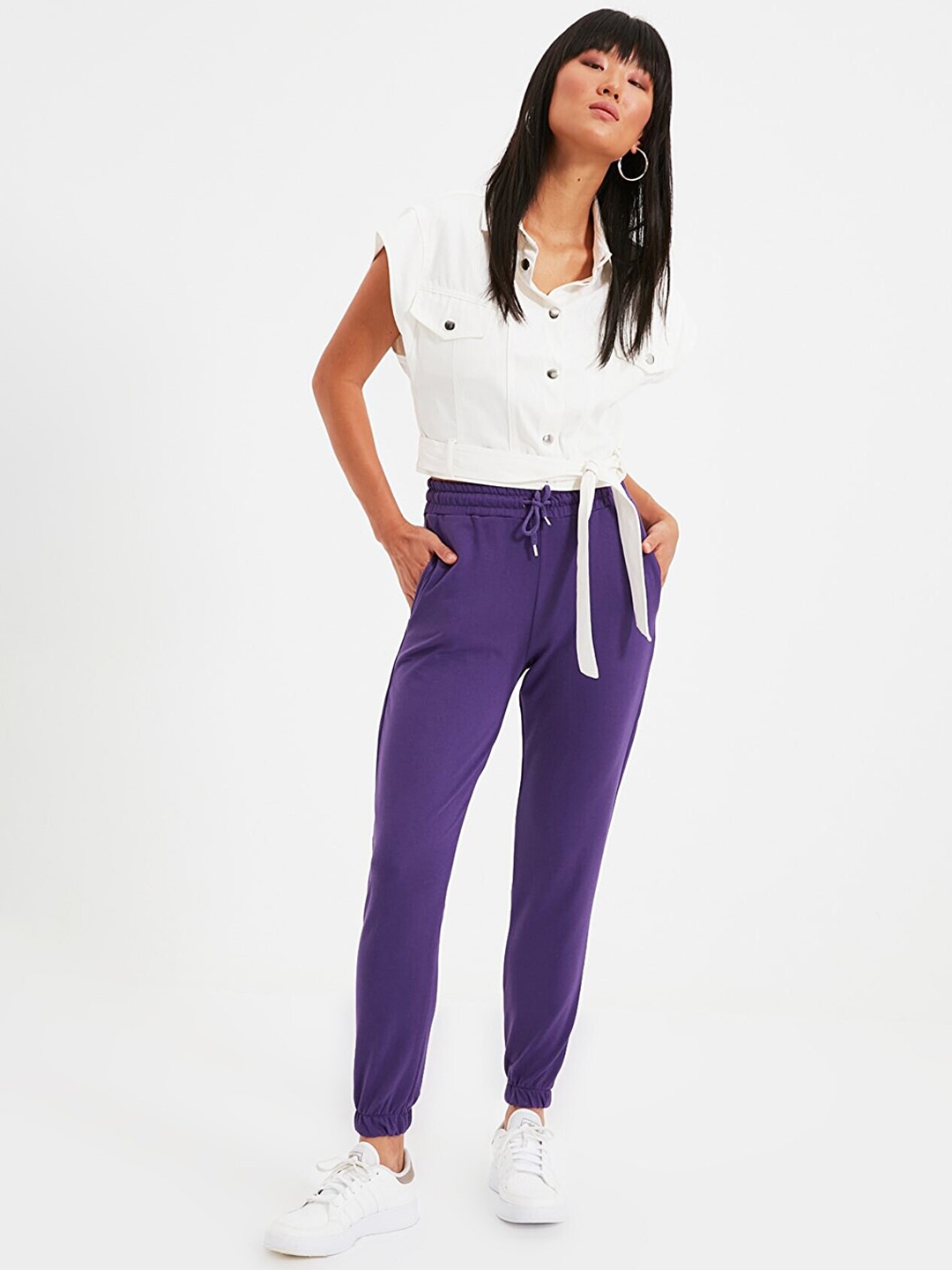 

Trendyol Women Purple Solid Regular Fit Joggers
