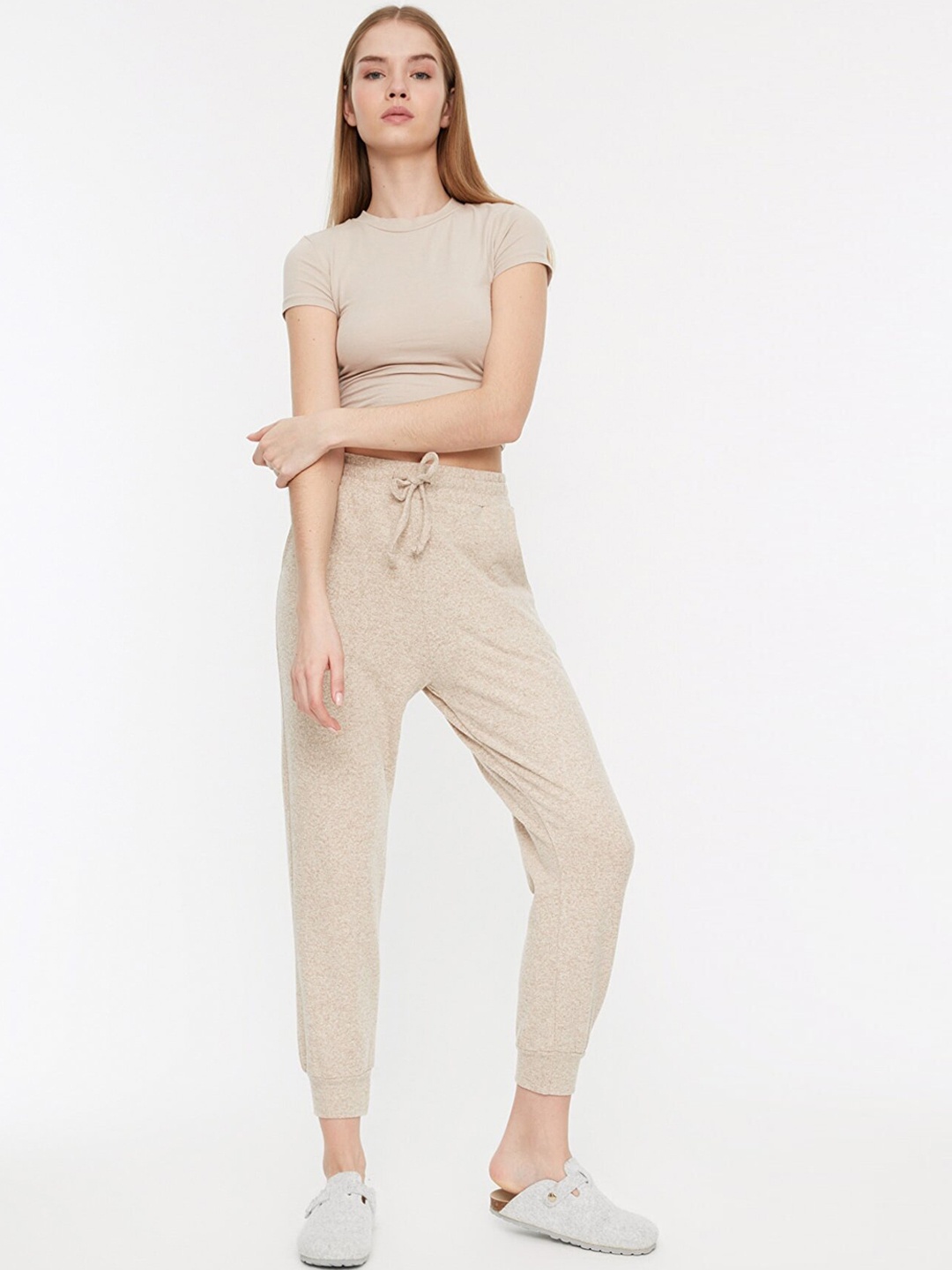 

Trendyol Women Beige Solid Regular Fit Jogger