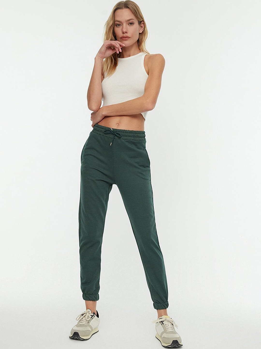 

Trendyol Women Green Solid Regular Fit Track Pant