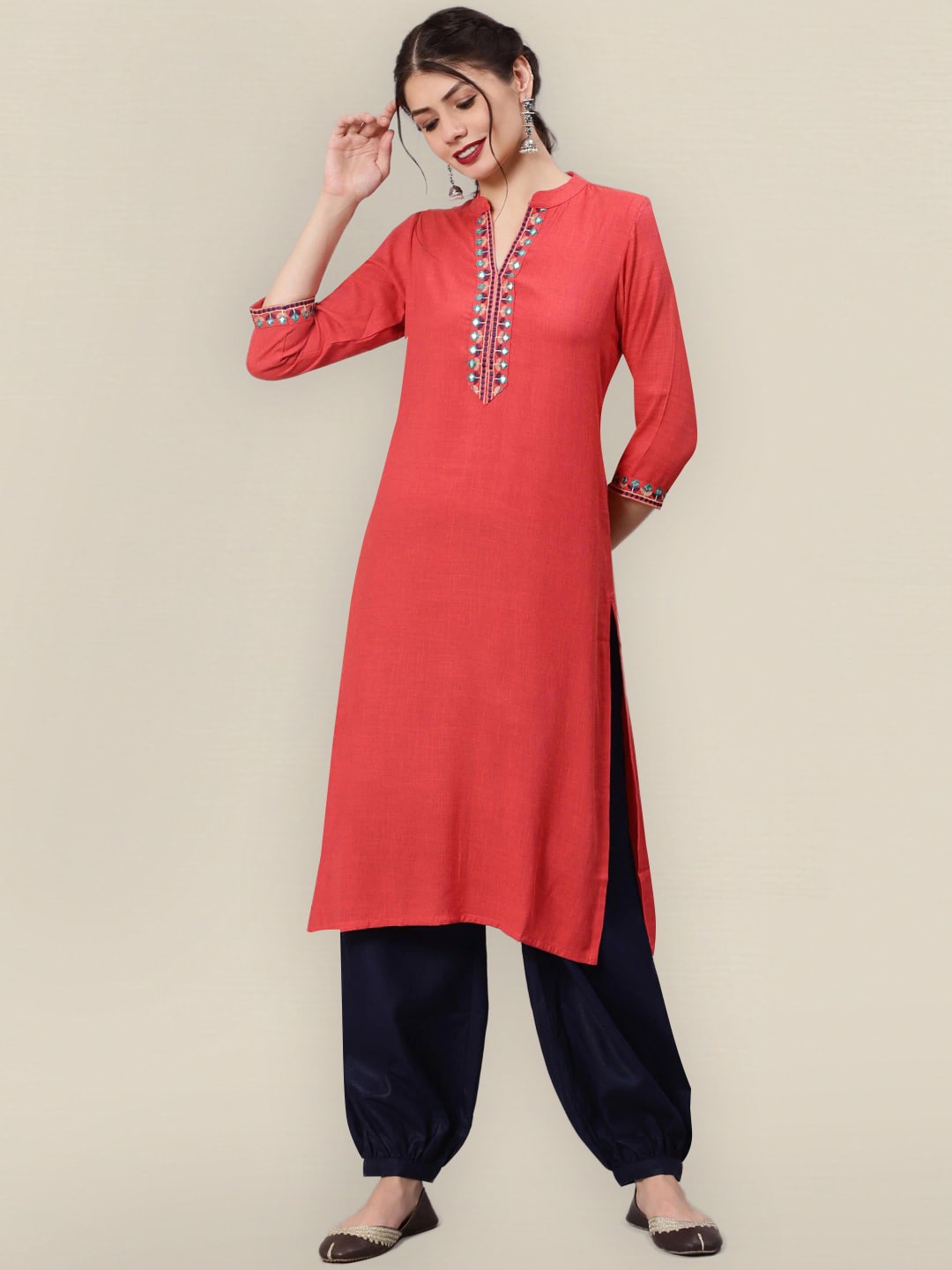 

Sangria Women Coral Ethnic Motifs Yoke Design Mirror Work Kurta
