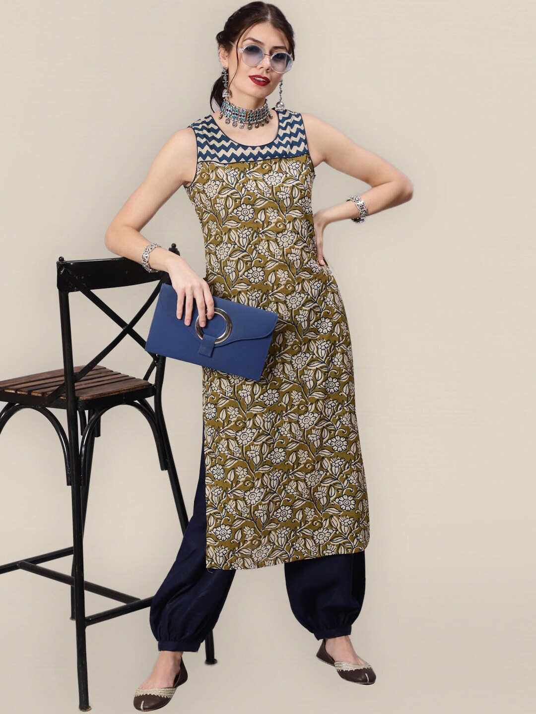 

Sangria Women Olive Green & Blue Floral Printed Floral Kurta