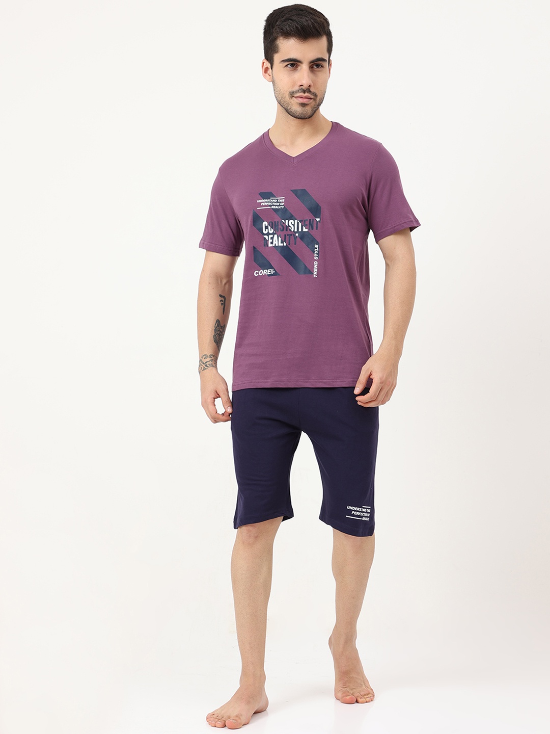 

Masculino Latino Men Purple & Navy Blue Printed Night suit