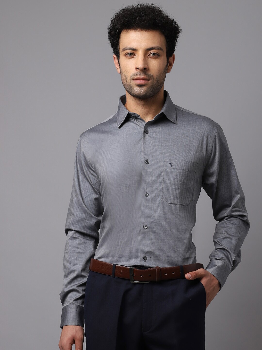 

Cantabil Men Grey Formal Shirt