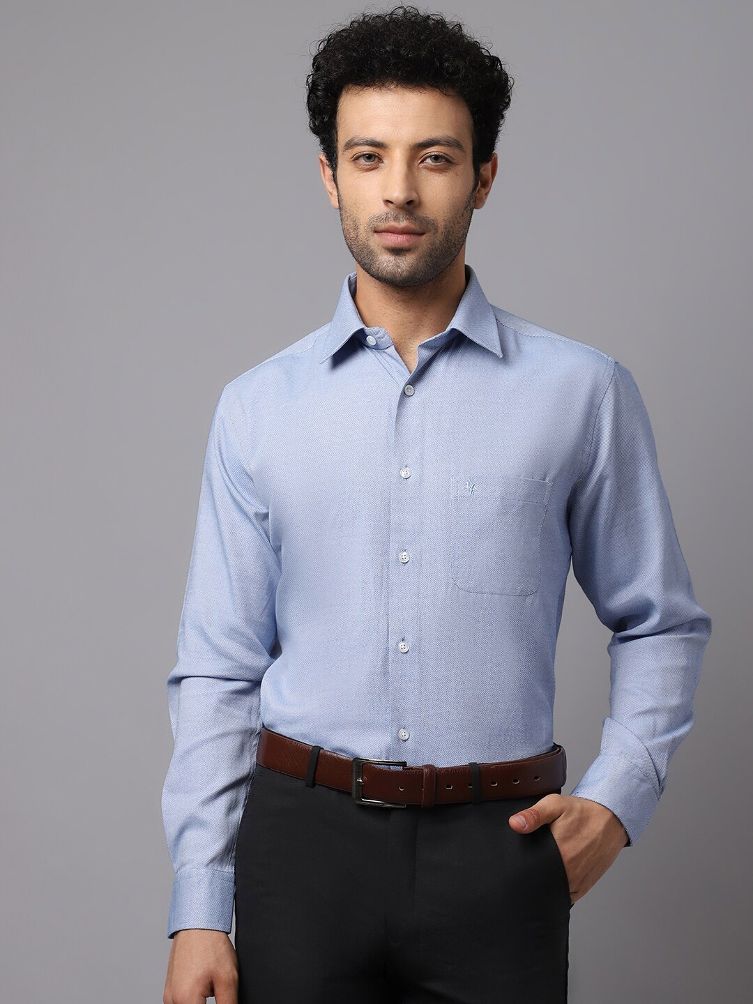 

Cantabil Men Navy Blue Formal Shirt