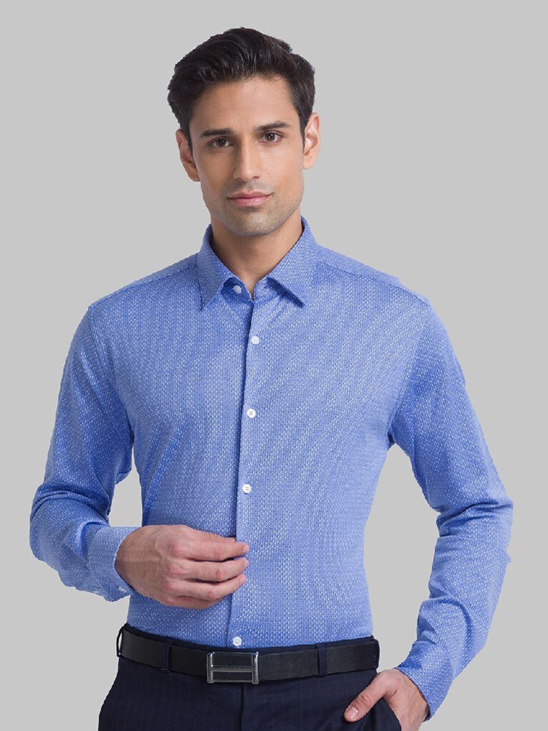 Raymond Men Blue Slim Fit Formal Shirt