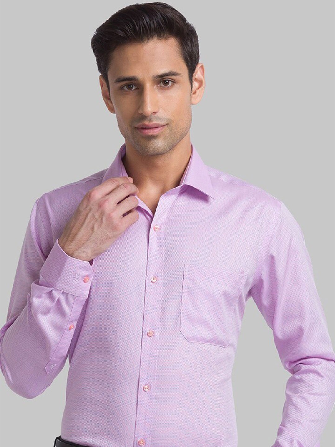 

Raymond Men Purple Solid Formal Shirt
