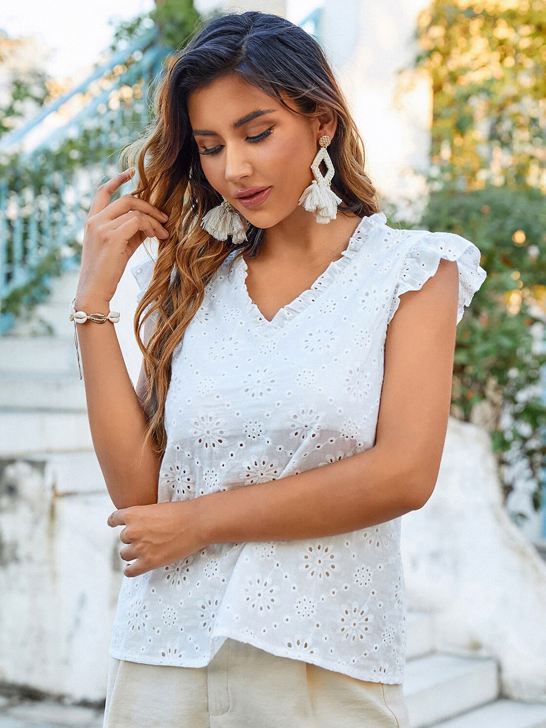 

URBANIC Women White Print Regular Top