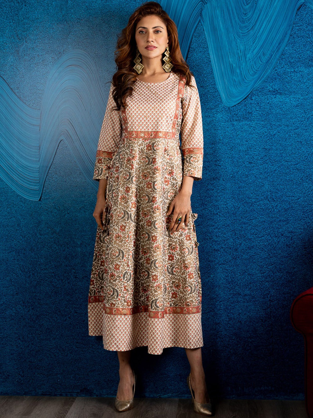 

BEATITUDE Women Beige Ethnic Motifs Printed Indie Prints Kurta