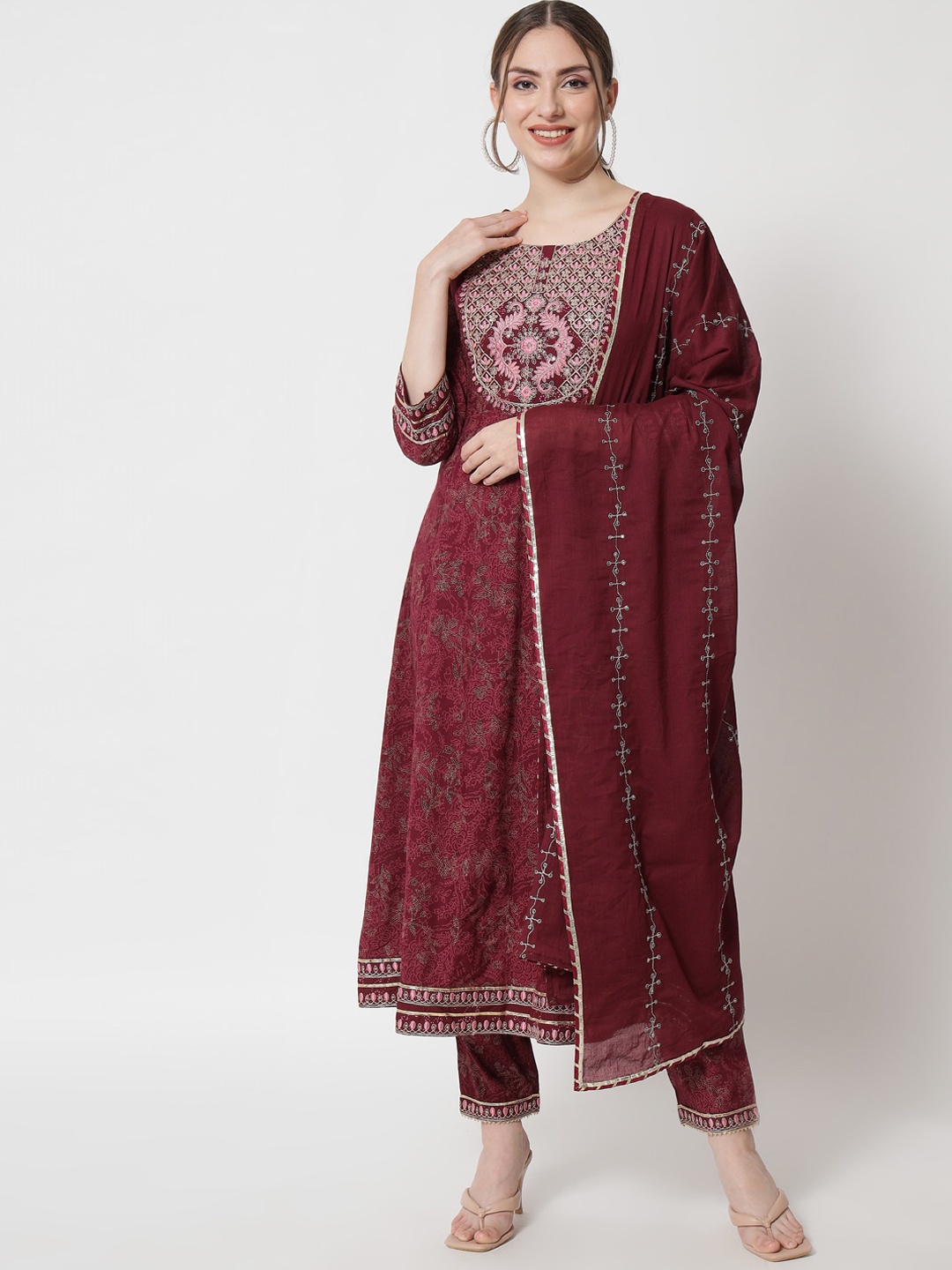 

IkDaiya Women Magenta Pleated Kurta with Trousers & With Dupatta