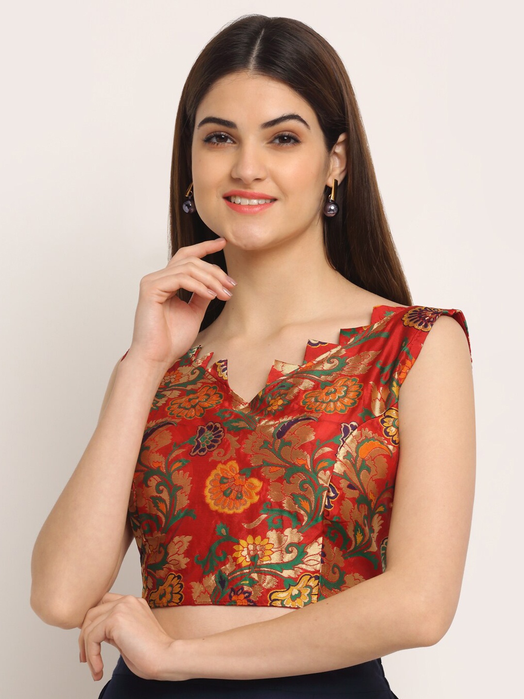

Grancy Red Floral Printed Silk Saree Blouse