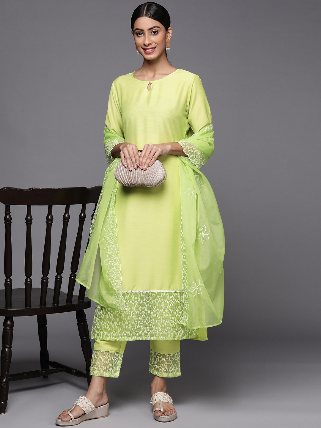 

Indo Era Woman Olive Green Ethnic Motifs Yoke Design Kurta with Trousers & With Dupatta
