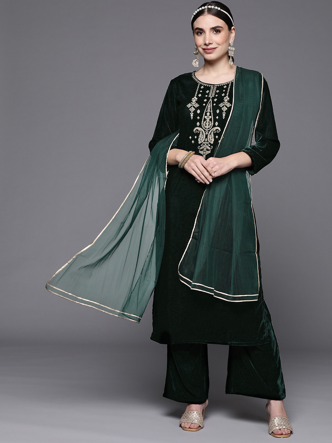 

Indo Era Women Green Ethnic Motifs Yoke Design Velvet Kurta with Palazzos & Dupatta