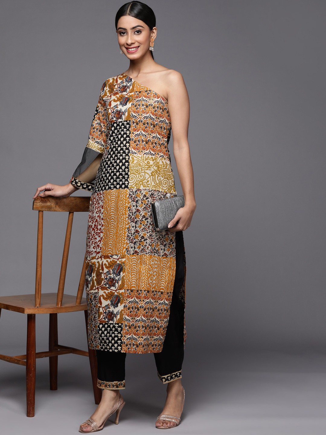 

Indo Era Women Multicoloured Printed Kurta with Trousers, Multi
