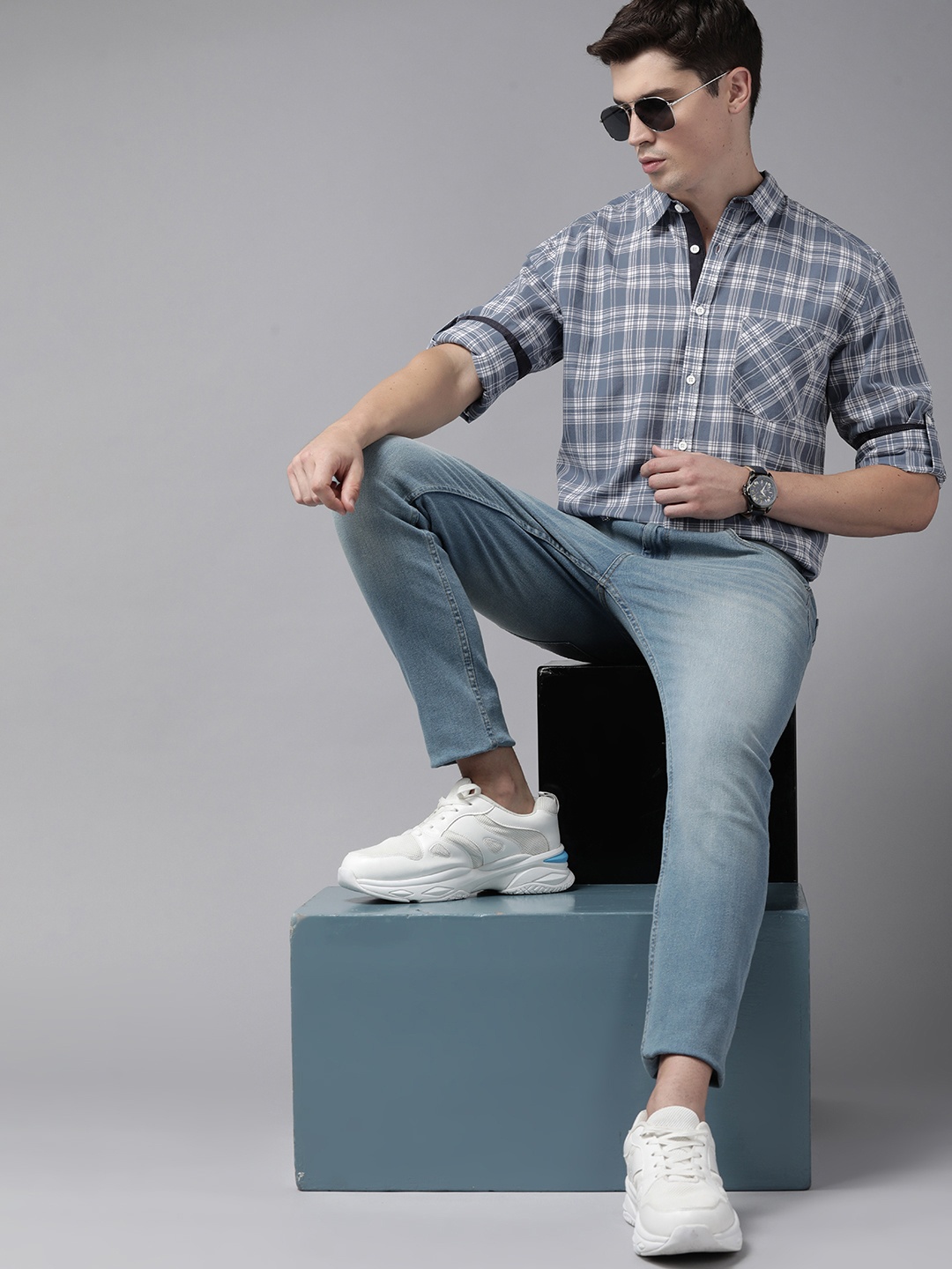 

Roadster Men Blue Comfort Tartan Checks Checked Casual Shirt