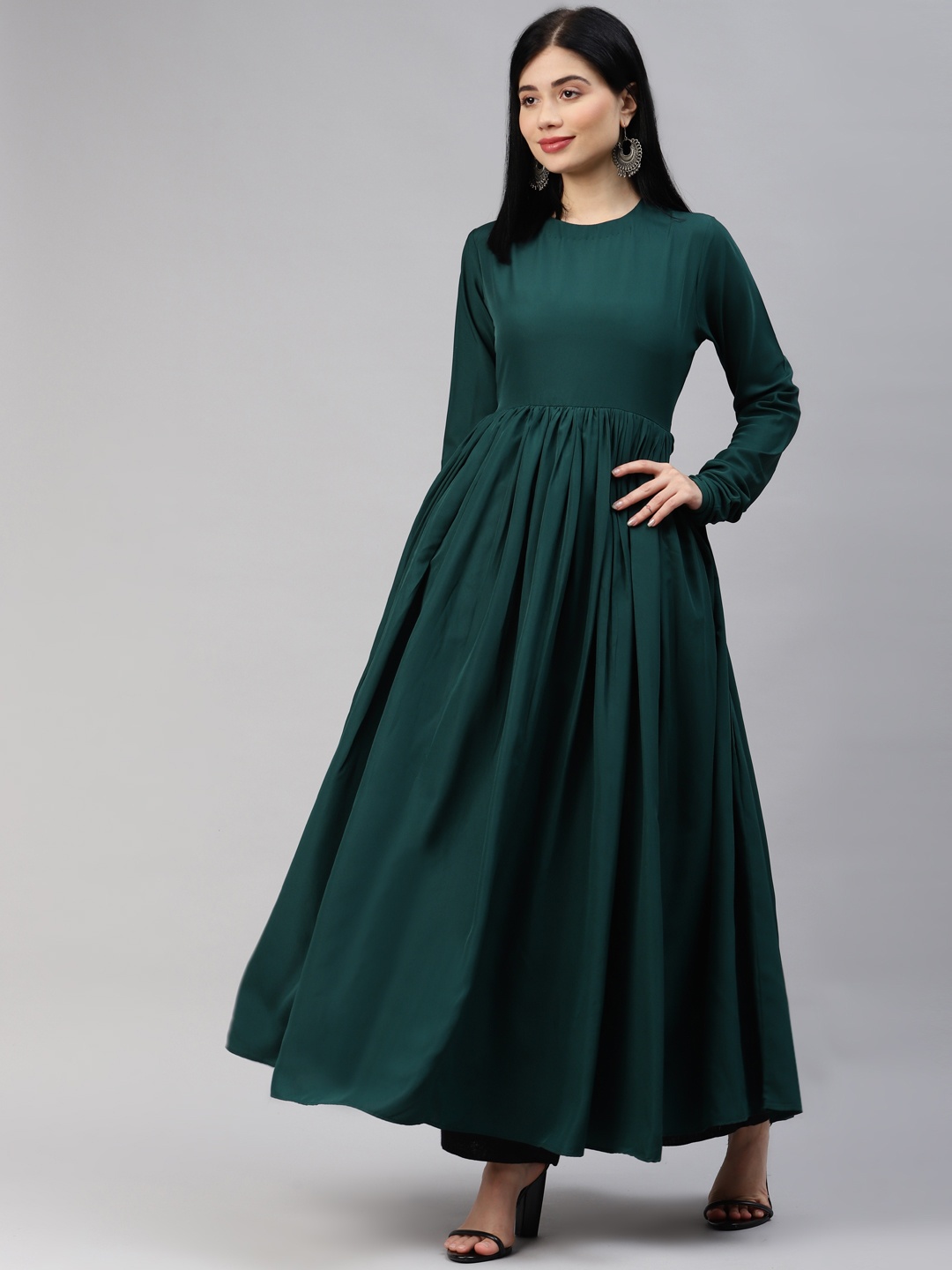 

MBE Women Green Solid Gotta Patti Anarkali Kurta