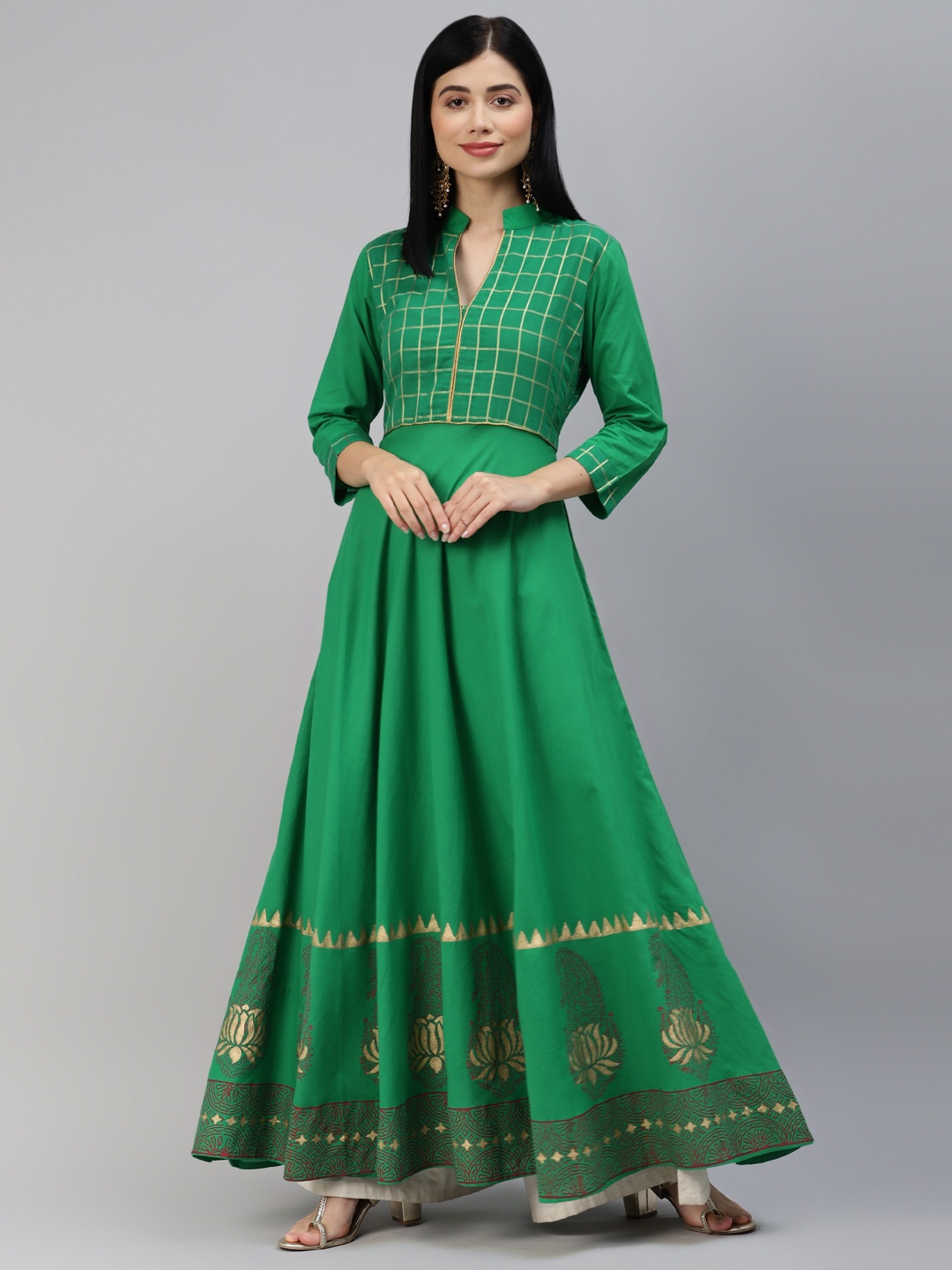 

MBE Women Green & Golden Ethnic Motifs Printed Pure Cotton Anarkali Kurta