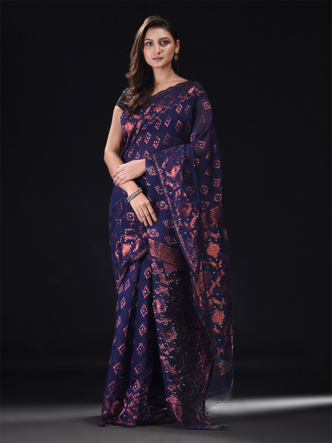 

BEATITUDE Blue & Copper-Toned Woven Design Silk Cotton Jamdani Saree
