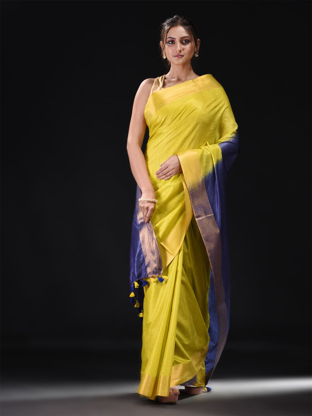 

BEATITUDE Yellow & Blue Slub Cotton Zari Saree