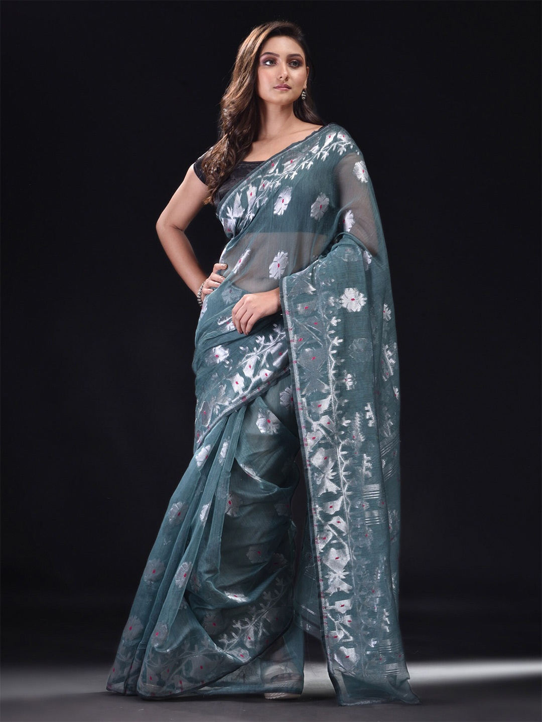 

BEATITUDE Blue & Silver-Toned Floral Zari Silk Cotton Saree