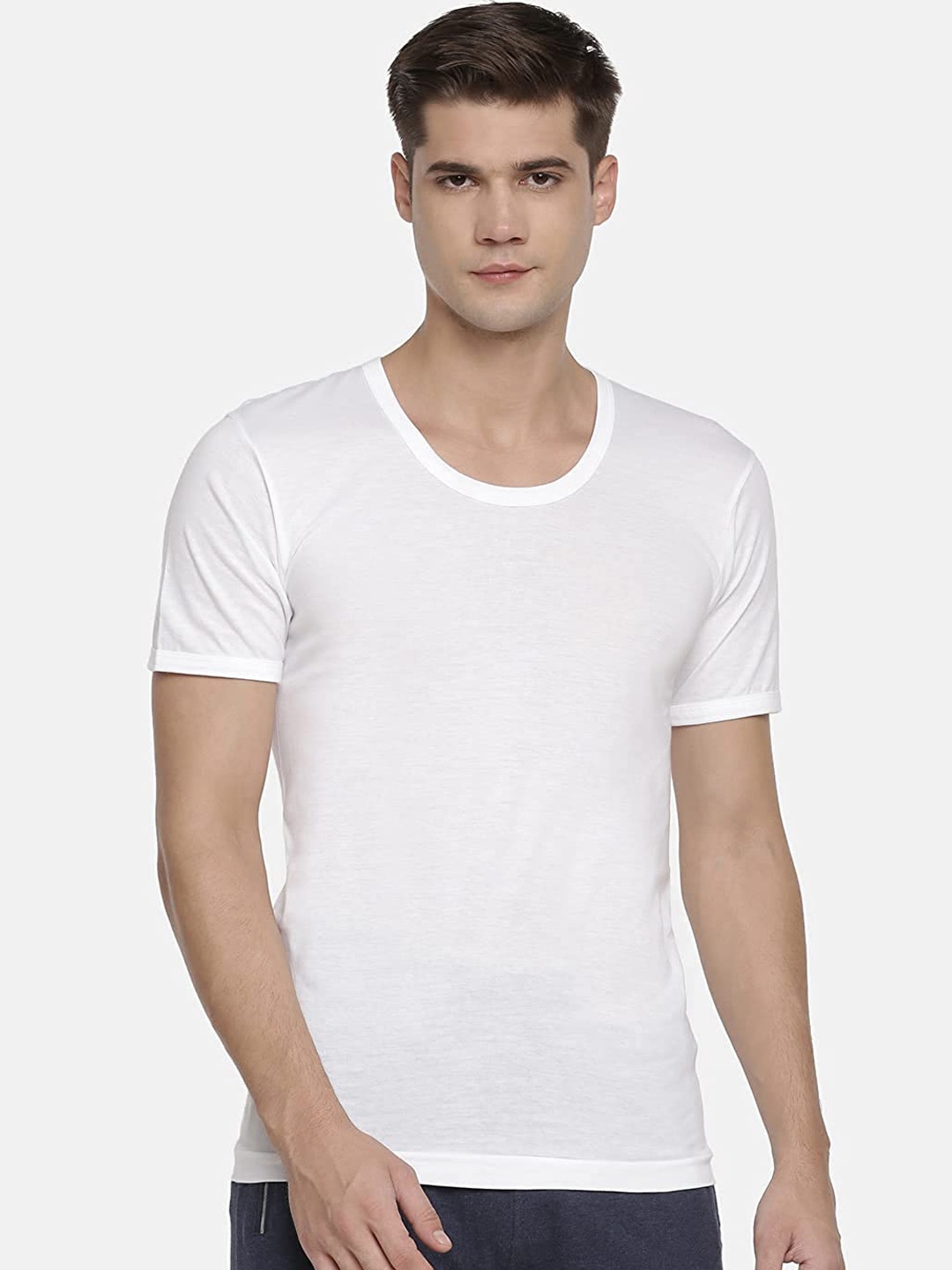 

Macroman M-Series Men White Solid Pure Cotton Innerwear Vest