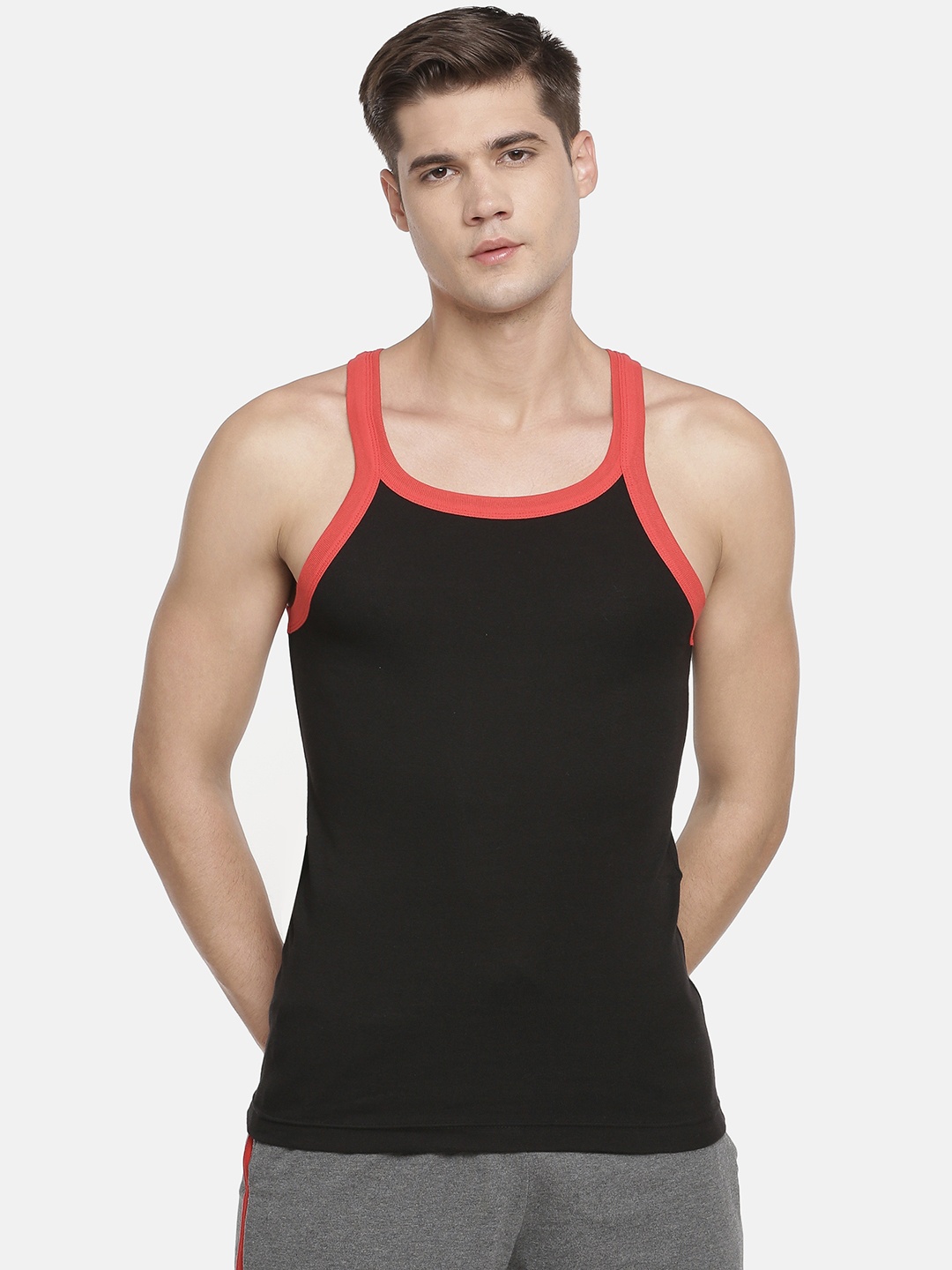 

Macroman M-Series Men Black Solid Cotton Gym Vest
