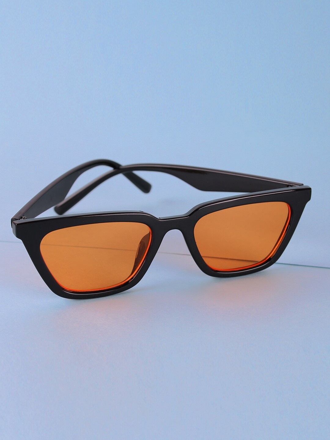 

QUIRKY Unisex Yellow Lens & Black Square Sunglasses with UV Protected Lens