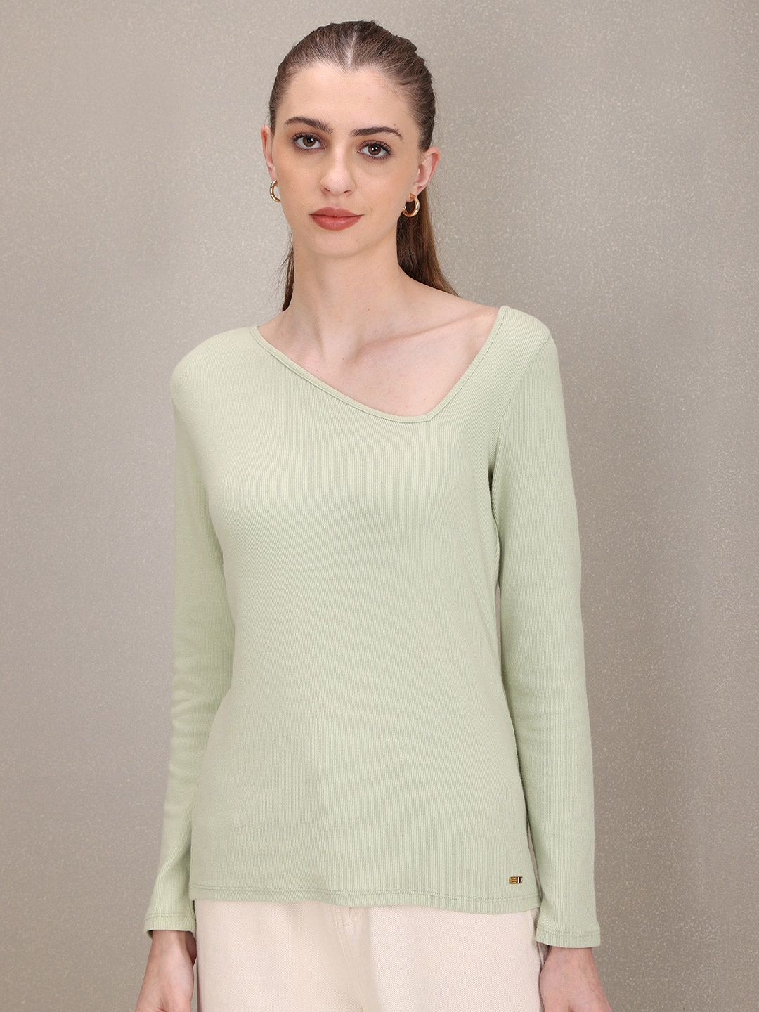 

U.S. Polo Assn. Women Green V-Neck T-shirt
