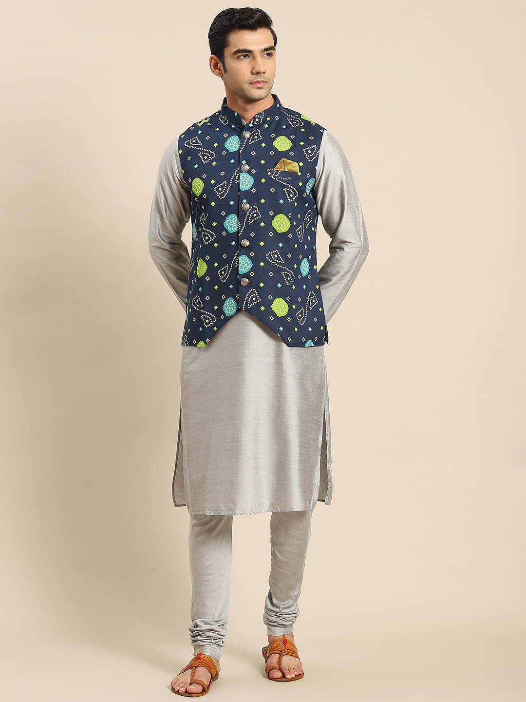 

KISAH Men Grey Kurta with Churidar & Nehru Jacket