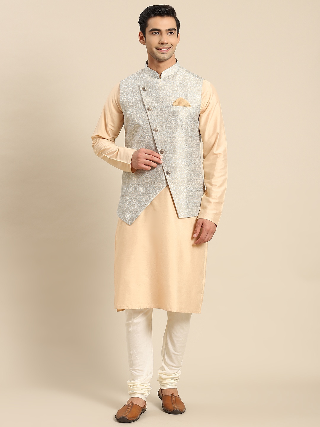 

KISAH Men Beige Kurta with Churidar & Nehru Jacket