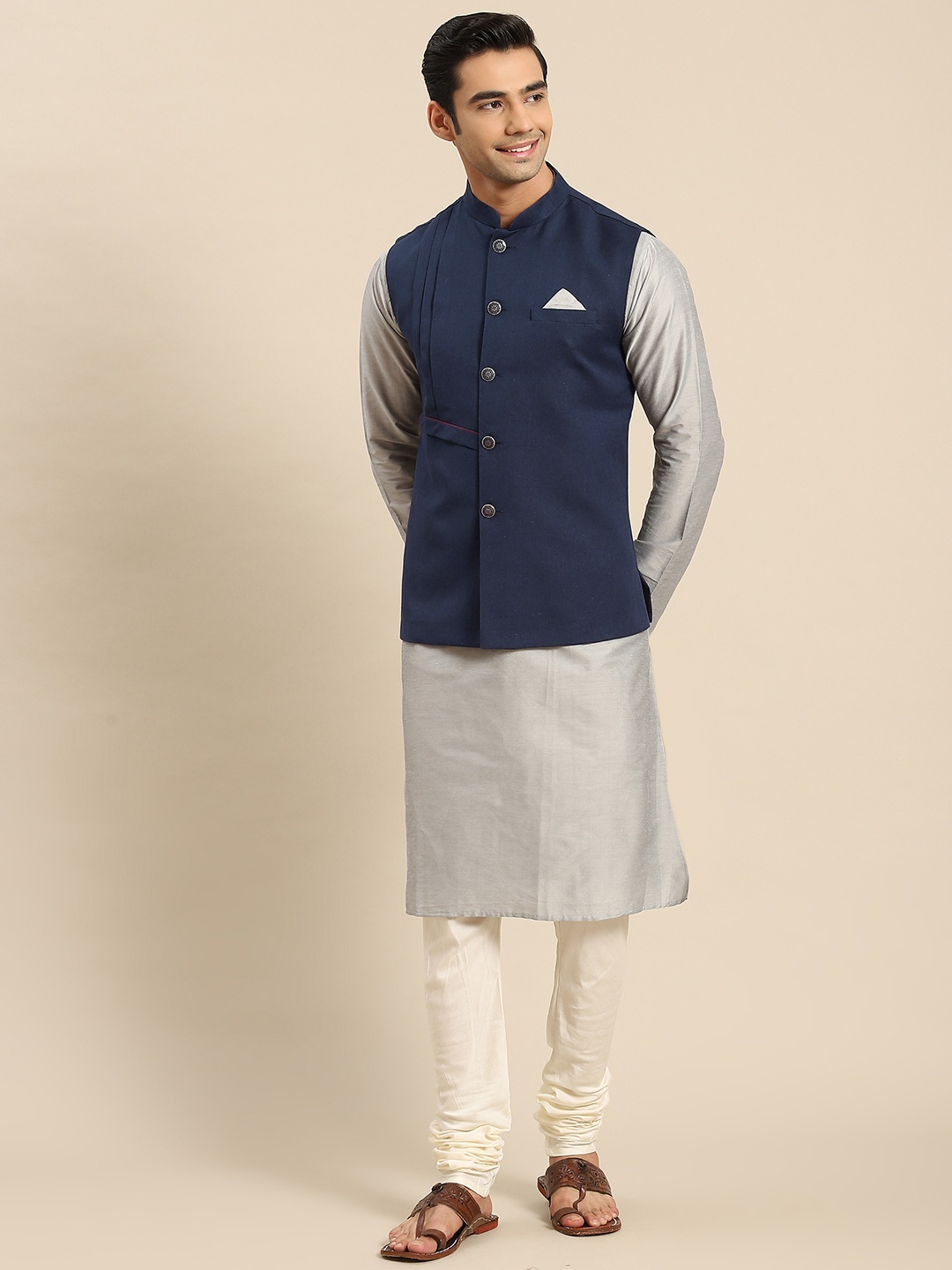 

KISAH Men Grey Kurta with Churidar & Nehru Jacket