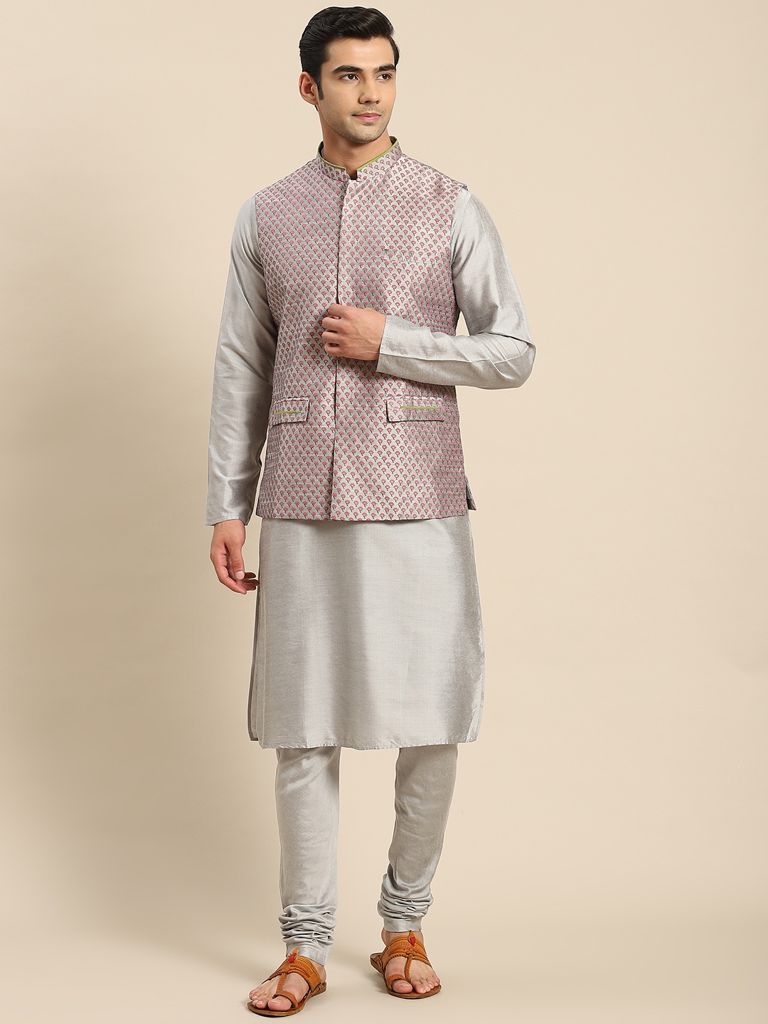 

KISAH Men Grey Kurta with Churidar & Nehru Jacket