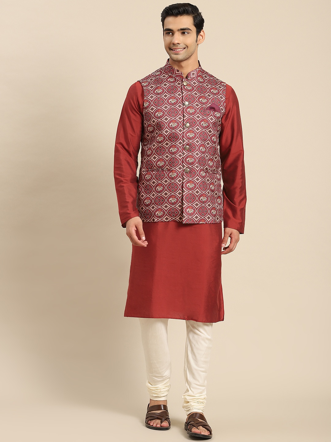 

KISAH Men Maroon Kurta with Churidar & Nehru Jacket