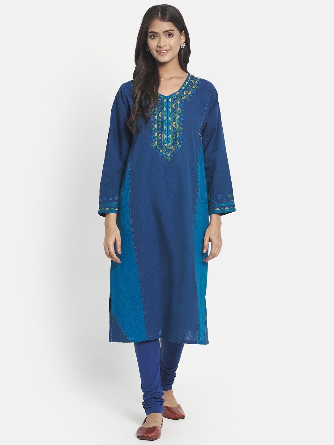 

Fabindia Women Blue Ethnic Motifs Embroidered Mirror Work Kurta