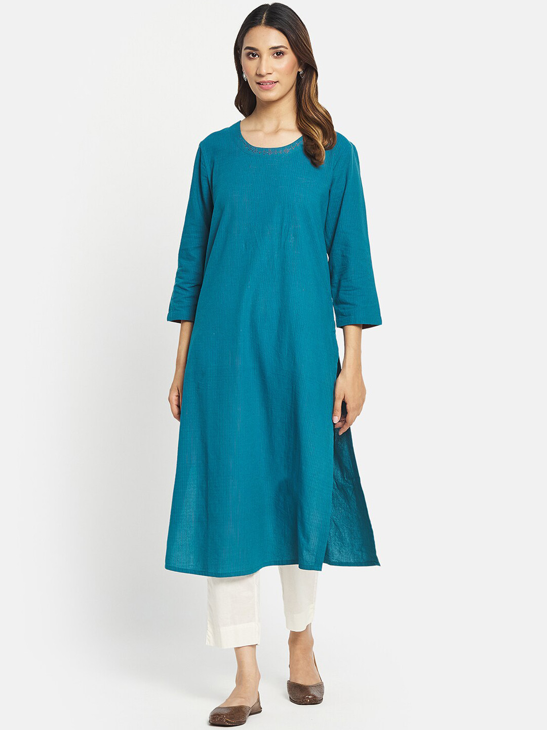 

Fabindia Women Blue Solid Kurta