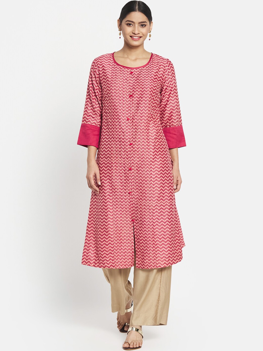 

Fabindia Women Red Geometric Printed Kurta