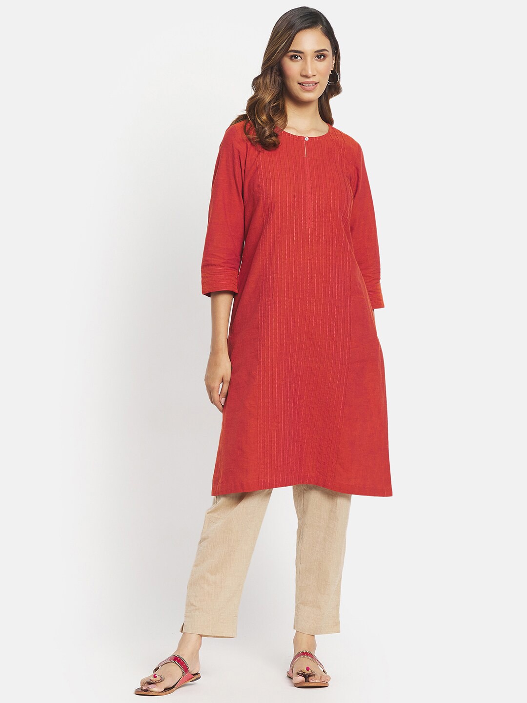

Fabindia Women Red Woven Keyhole Neck Knee Length Kurta