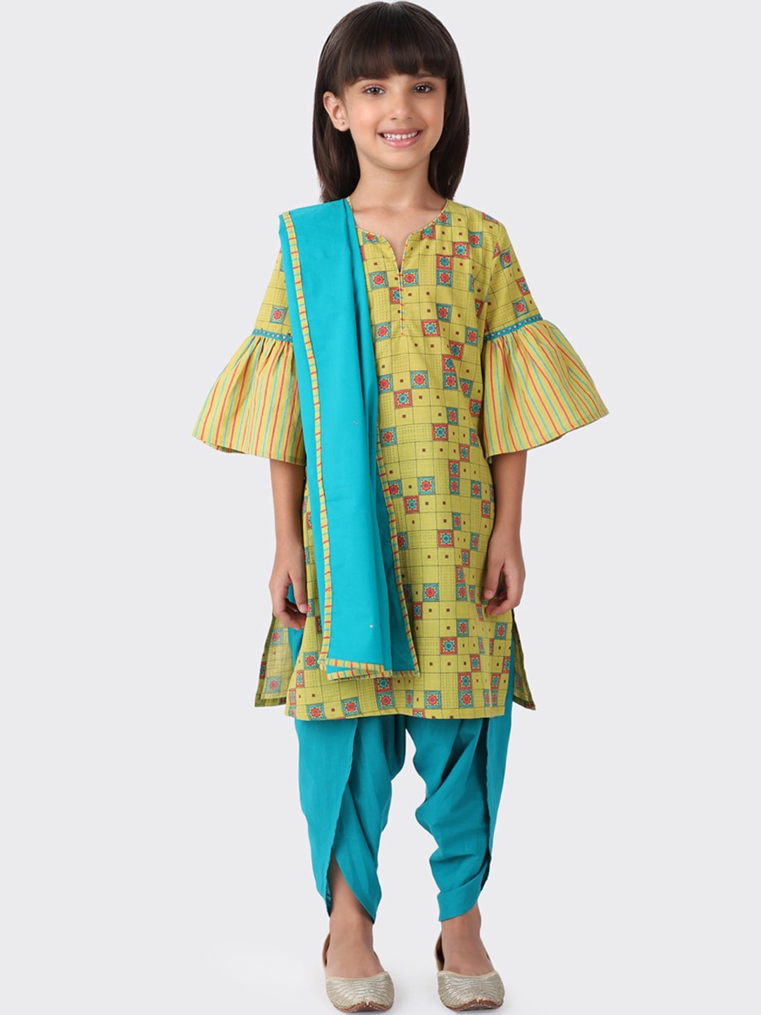 

Fabindia Girls Green Printed Pure Cotton Kurta with Dhoti Pants & With Dupatta