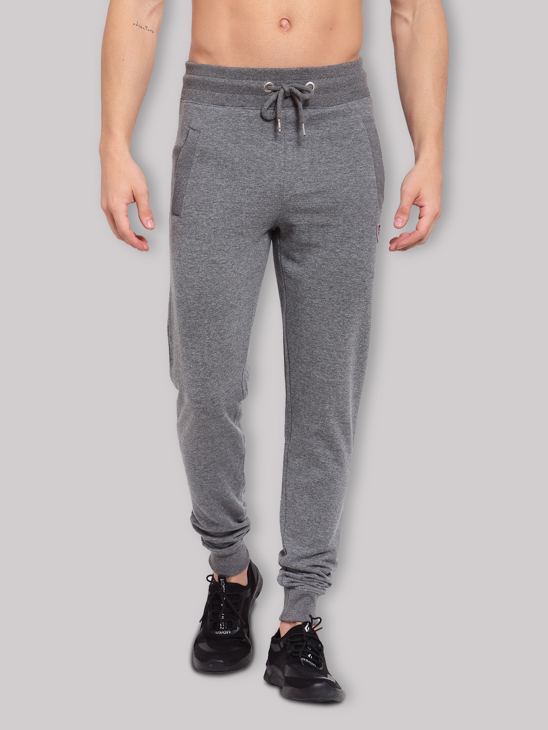 

SPORTO Men Grey Melange Solid Slim-Fit Joggers