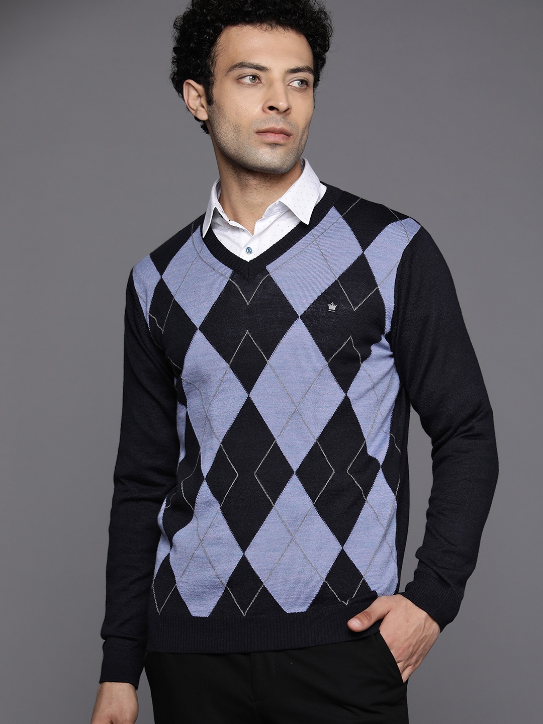 

Louis Philippe Men Blue Argyle Pullover