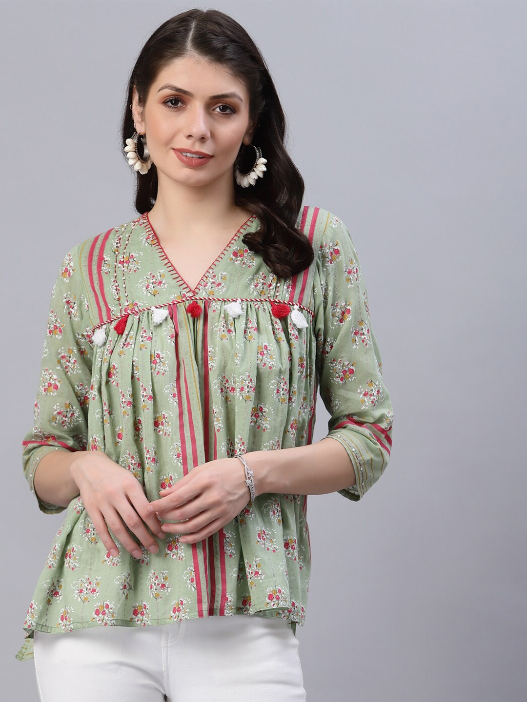 

Ragavi Women Green & Red Floral Print Top