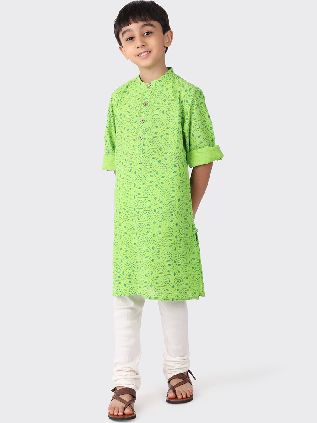 

Fabindia Boys Green Geometric Printed Cotton Kurta