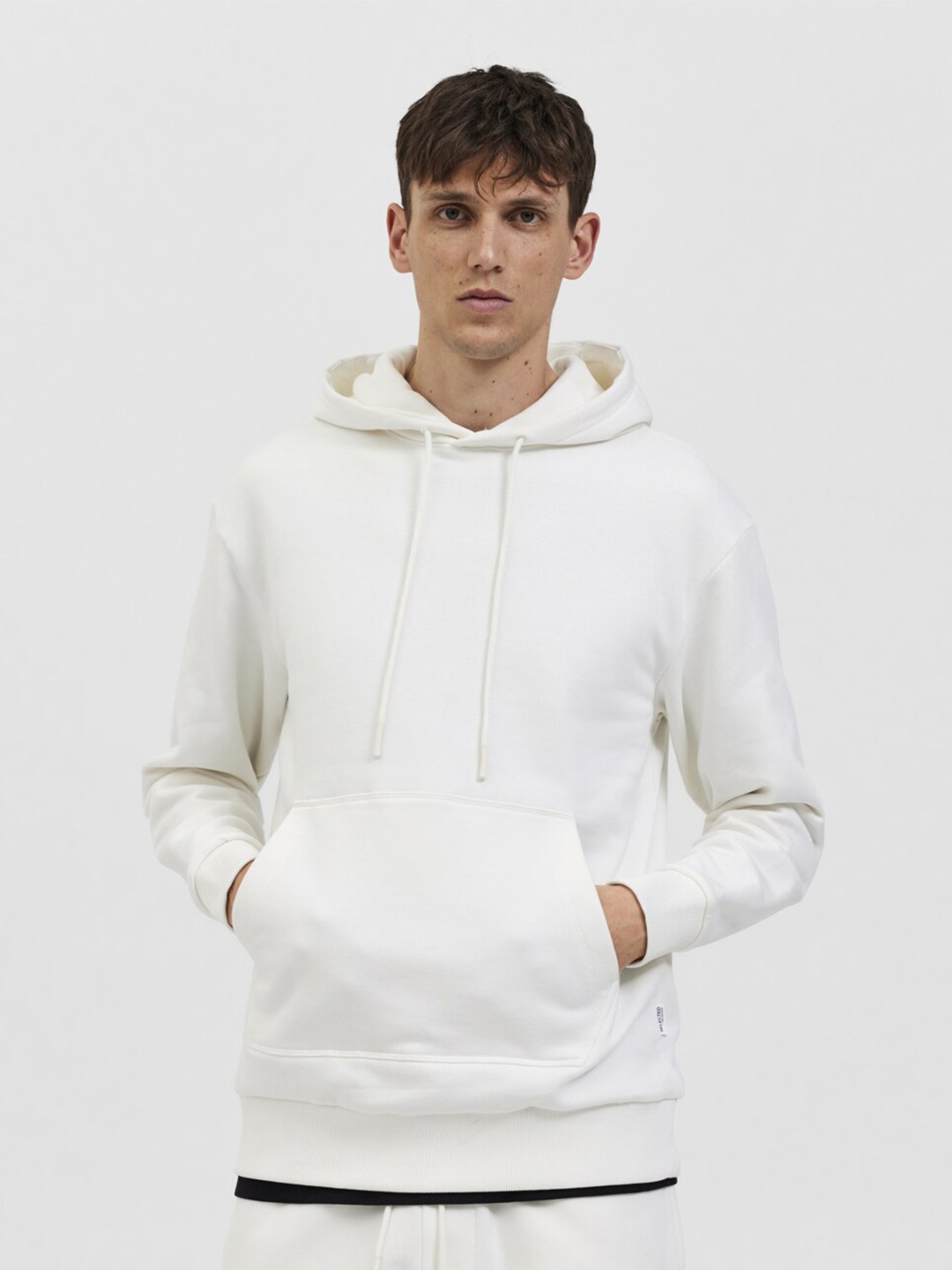

SELECTED Men Off White Solid Cotton Hooded Sweatshirt