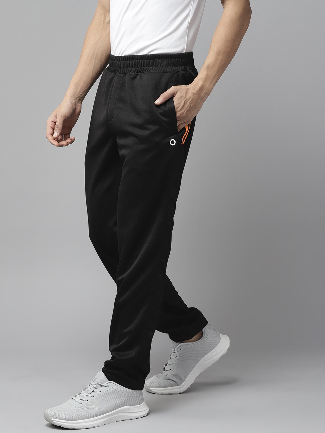 

PROWL by Tiger Shroff Men Black Solid Training Track Pants