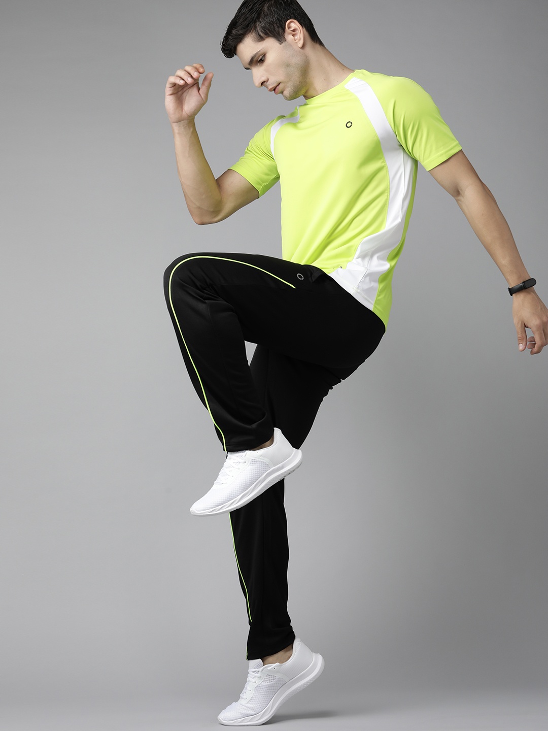 

PROWL by Tiger Shroff Men Black Solid Running Track Pants